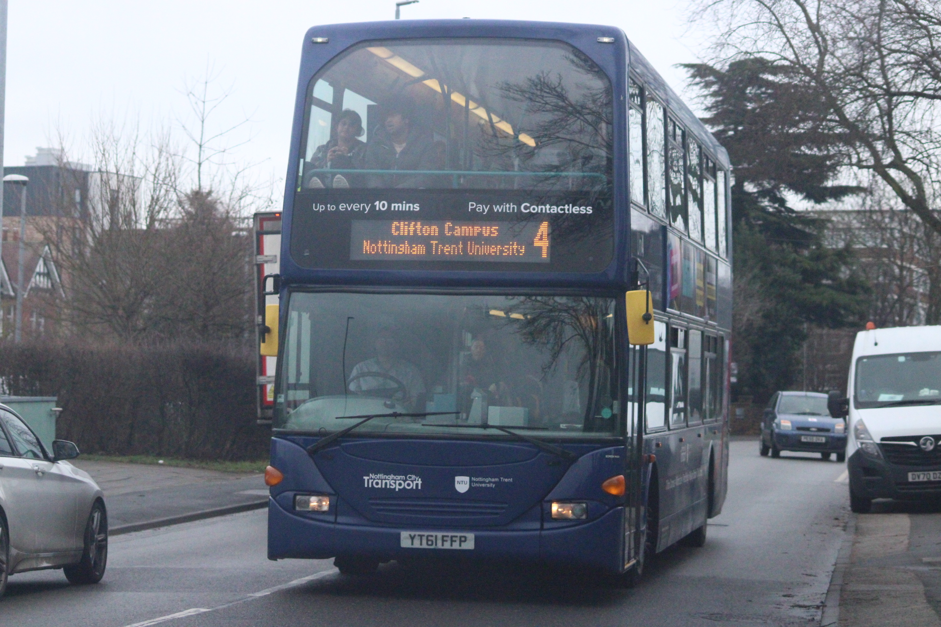 A number 4 navy NCT bus